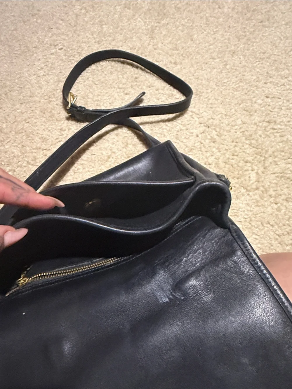 Vintage Coach Black Leather Turn-Lock Crossbody with Top Handle